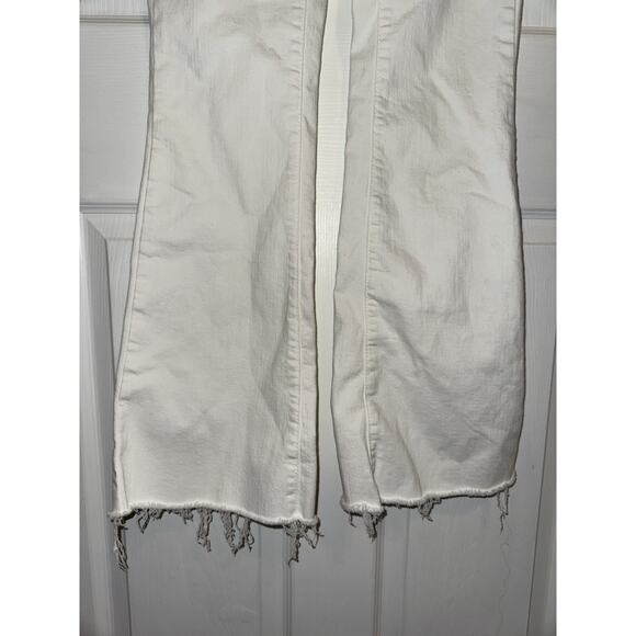We The Free People High Waited White Flare Raw Hem Jeans 26 Dart - Picture 2 of 7